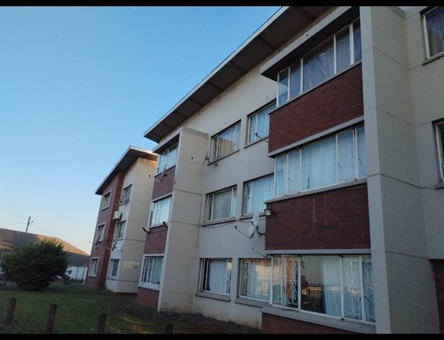 2 BEDROOM APARTMENT FOR SALE IN SEA VIEW